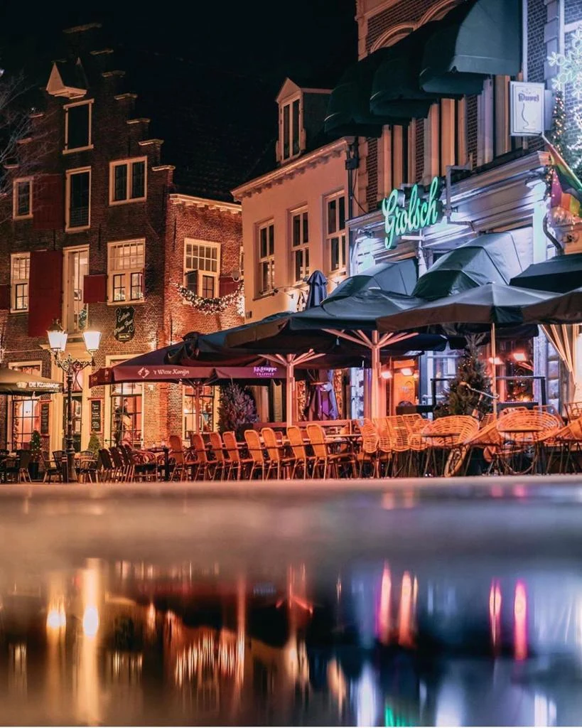 Curtis Café in beeld