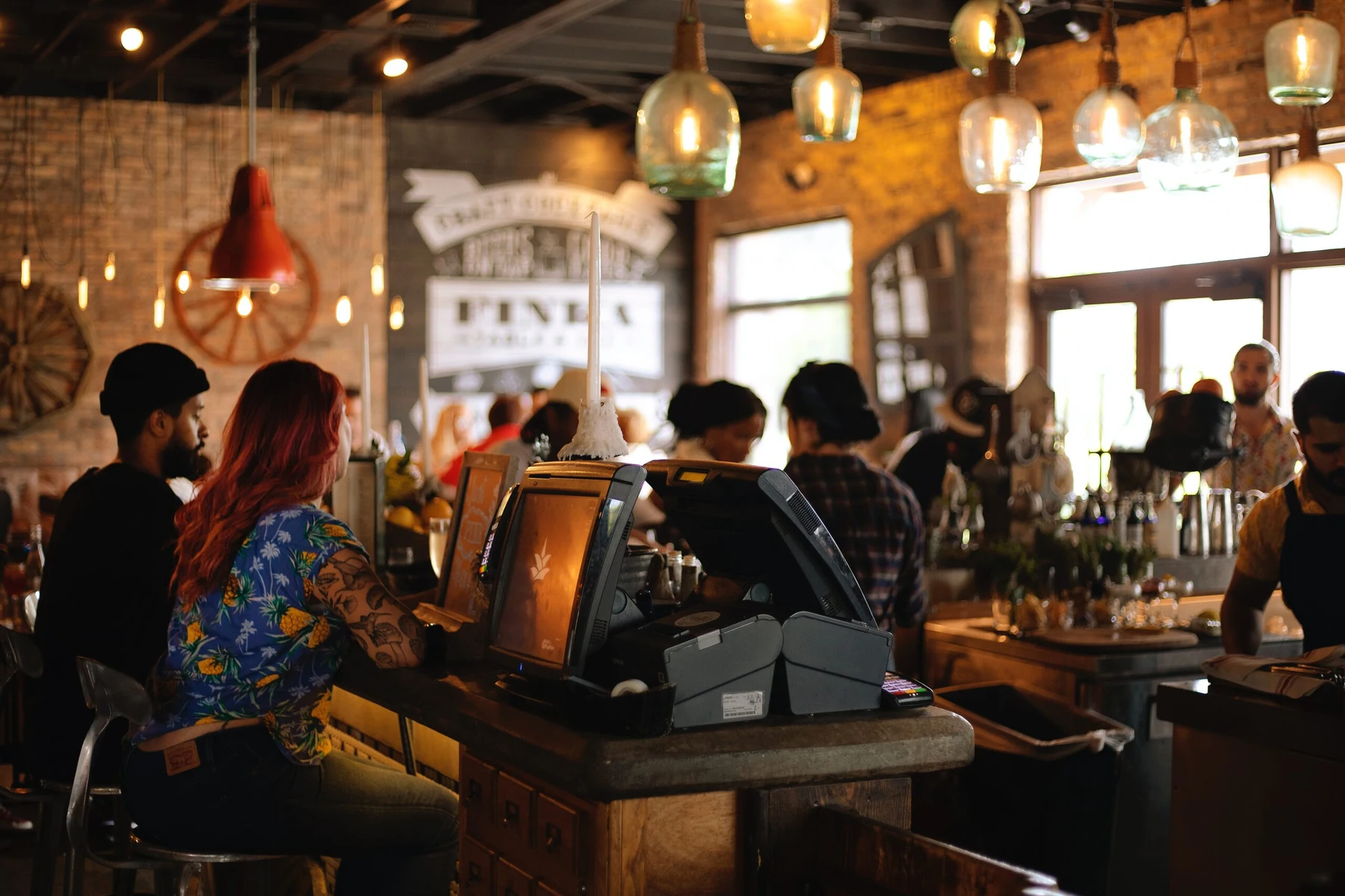 Emiclaer's Bistro 'n Lounge