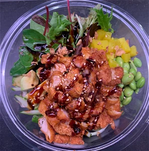 Poké bowl van IZA Sushi & Wok