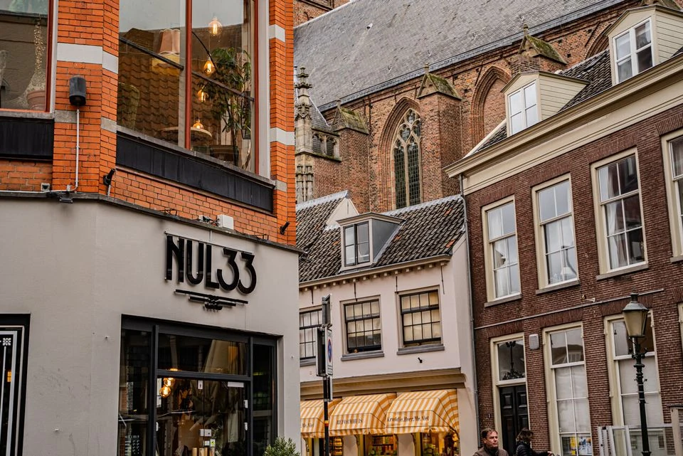 Nul33