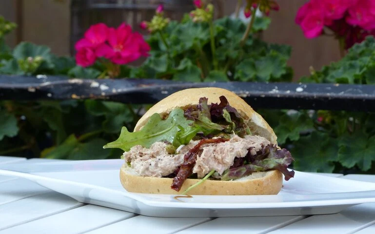 Broodje tonijnsalade