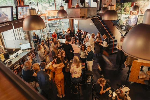 Sfeerbeeld theater en café