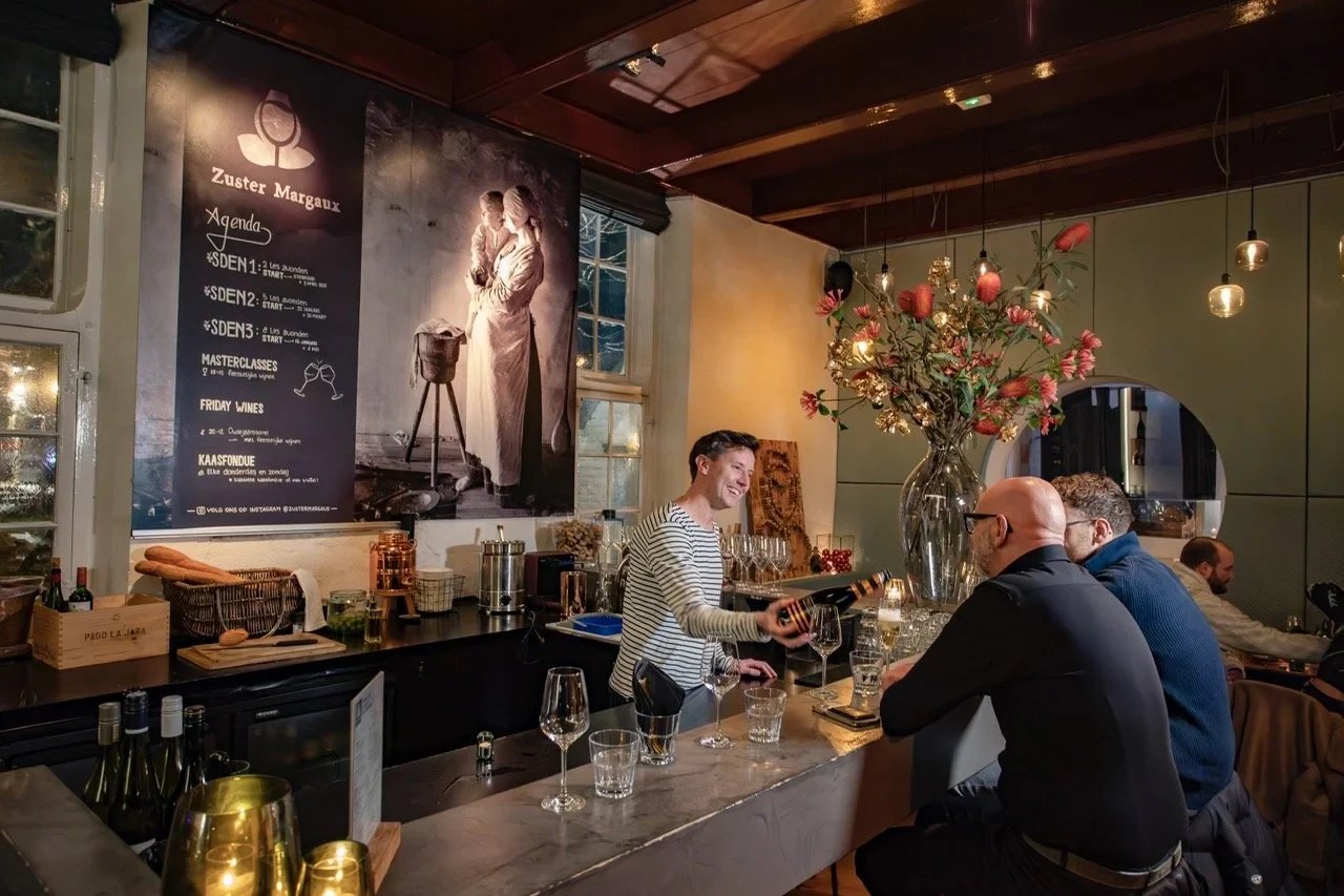 Wijnbar Zuster Margaux in de Mariënhof