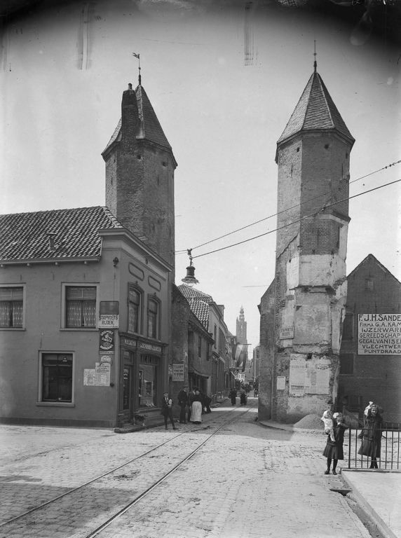 Historische foto van Poorten in Amersfoort