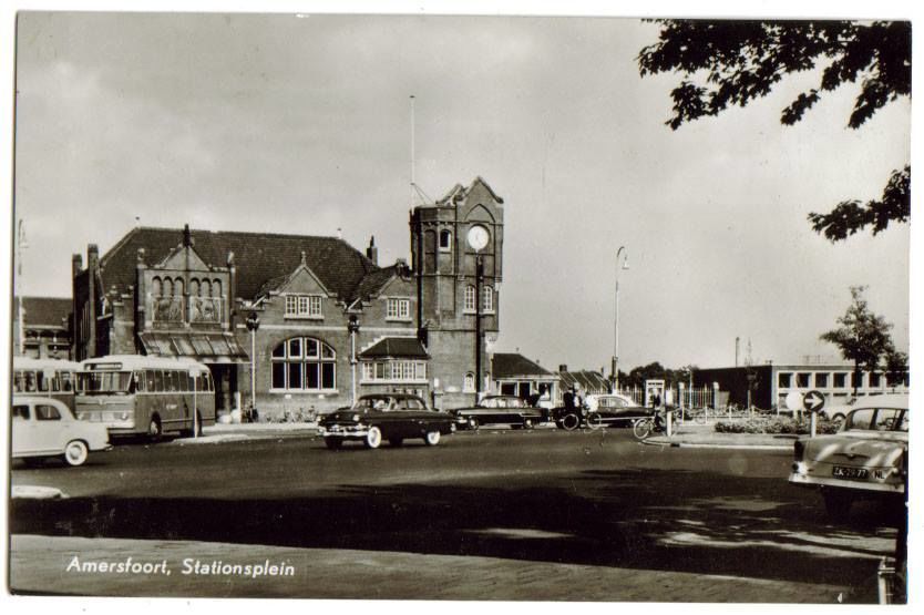 Historische foto van Stationsplein in Amersfoort