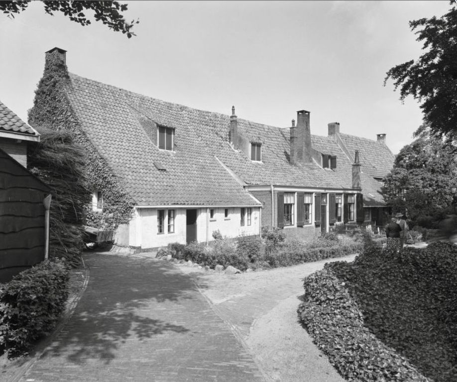 Historische foto van Hofje Armen De Poth in Amersfoort