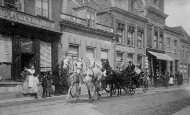 Historische foto van Koninklijk bezoek in Amersfoort