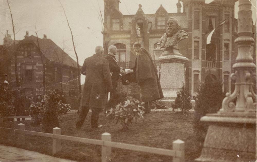 Historische foto van Stationsplein in Amersfoort