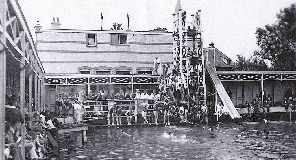 Historische foto van Zwembad in Amersfoort