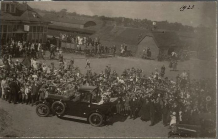 Historische foto van Koninklijk bezoek in Amersfoort
