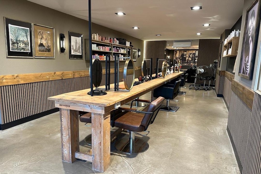 Interieur van Geke Kappers in Amersfoort