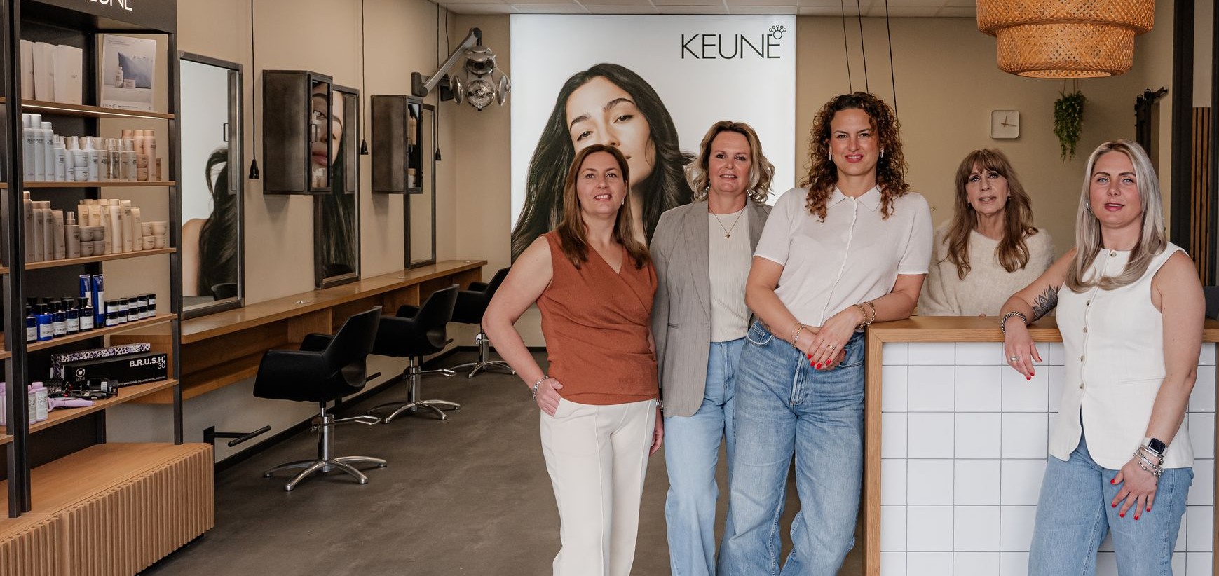 Team van Salon Proud in Amersfoort