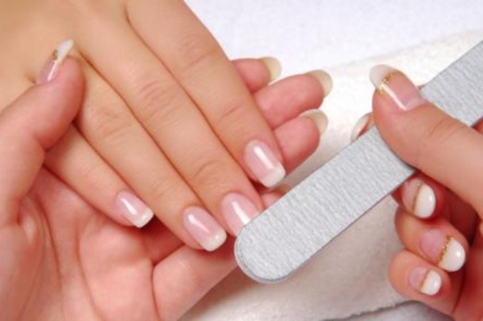 Manicure bij Amunra