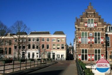 Woonhuis gebouwd in 1910 als woning voor brug- en sluispersoneel bij de Oude Merwedesluis in de Lingehaven 2007