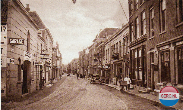 Gorinchem: De Westwagenstraat omstreeks 1934