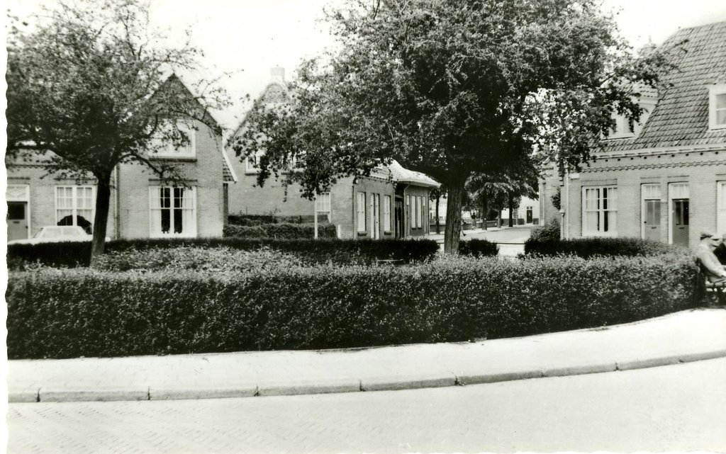 Het Hugo de Grootplein in Gorinchem omstreeks 1947