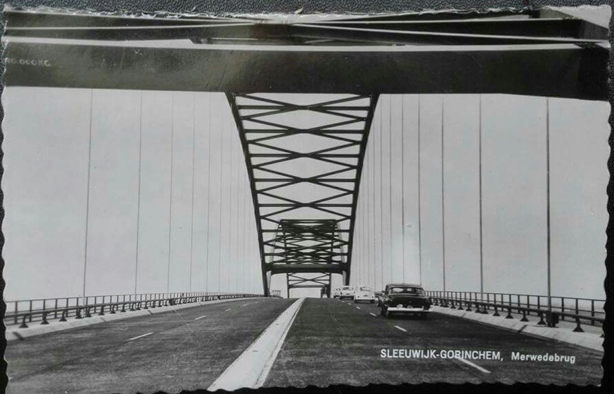 De Merwedebrug te Gorinchem omstreeks 1962