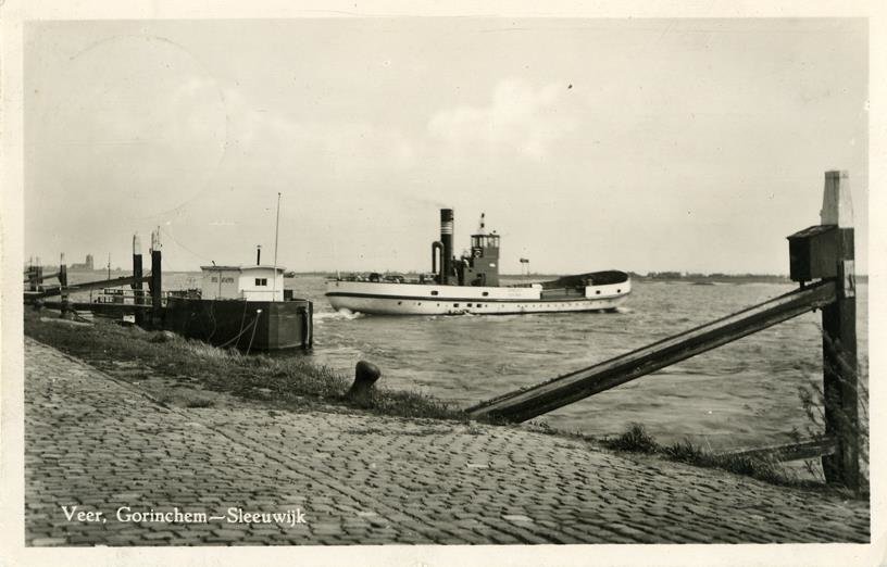 Gorinchem. De veerpont Gorinchem-Sleeuwijk in 1950