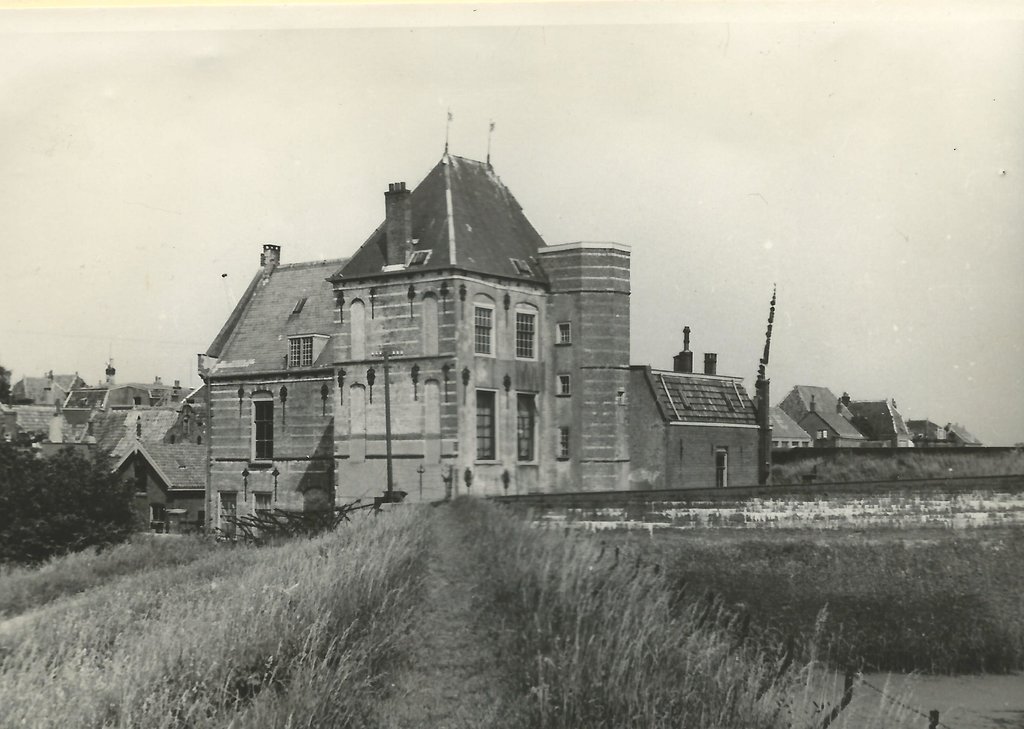 Leeszaal gezien vanaf de Duveltjesgracht
