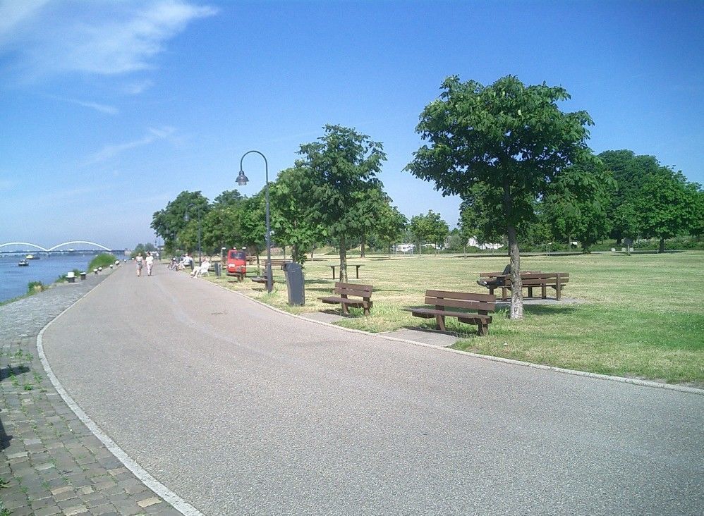 Gorinchem - Buiten de Waterpoort