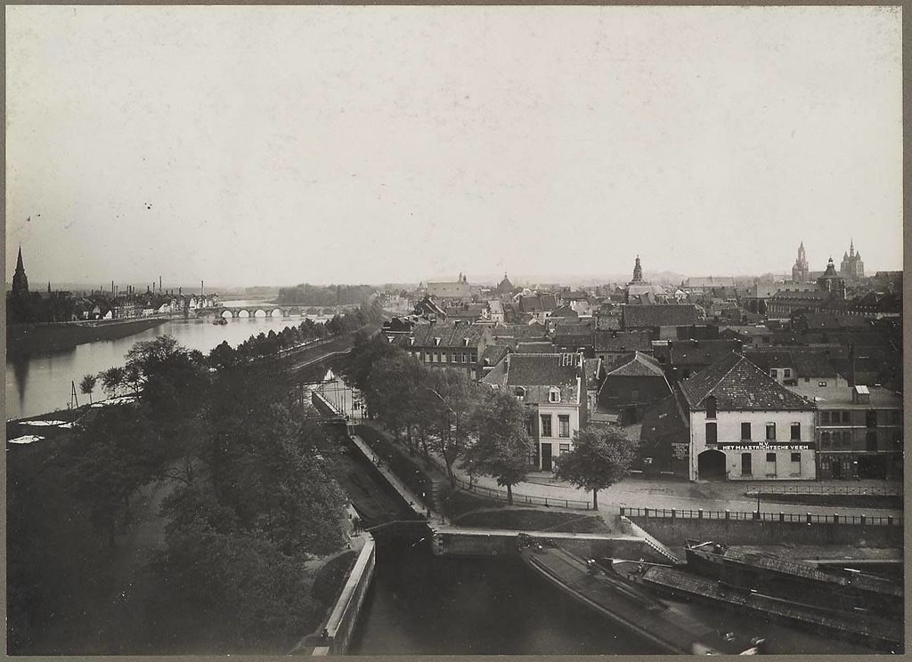 Maastricht: Panorama 1952