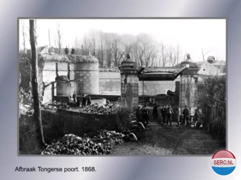 Maastricht: De sloop van de Tongerense Poort in 1868