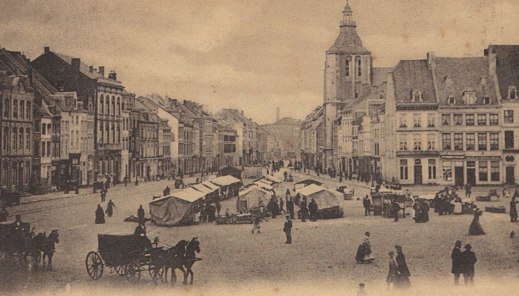 De Markt in Maastricht omstreeks 1910