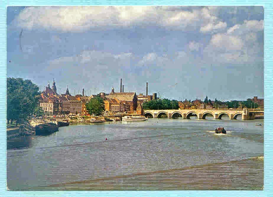 Maastricht. Een ansichtkaart uit de jaren '50