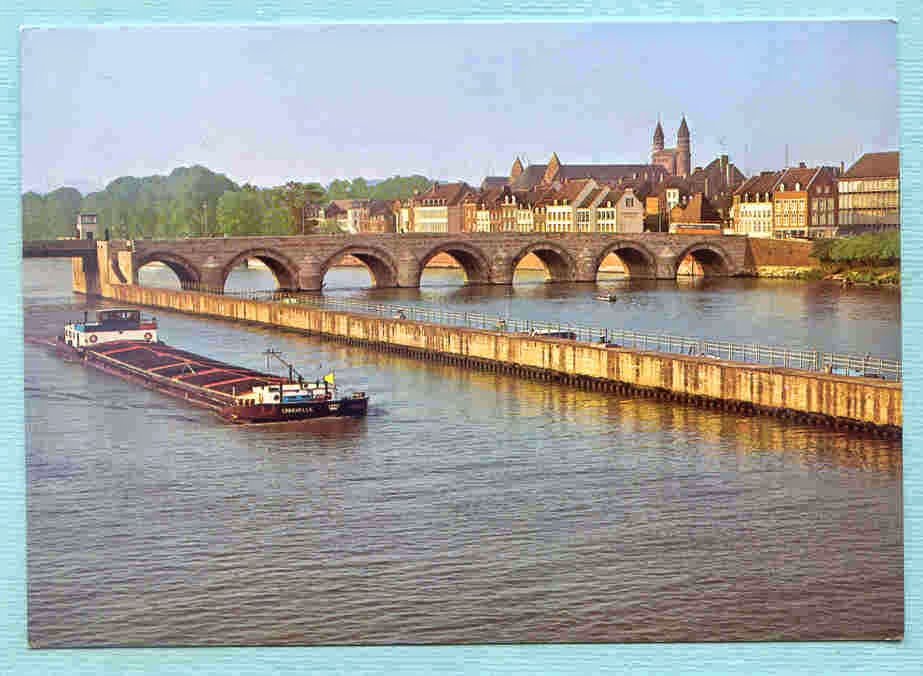 Maastricht. Een ansichtkaart uit de jaren '70