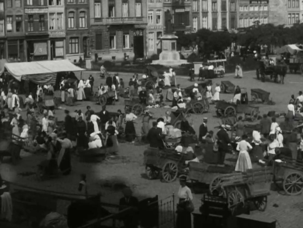 Een foto uit Maastricht (1926). Weet u meer van deze foto? Dan kunt u dat hieronder vermelden.