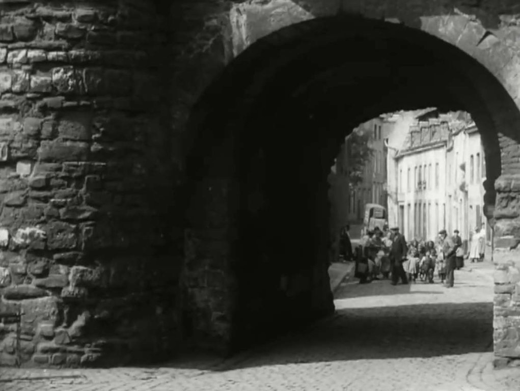Een foto uit Maastricht (1926). Weet u meer van deze foto? Dan kunt u dat hieronder vermelden.