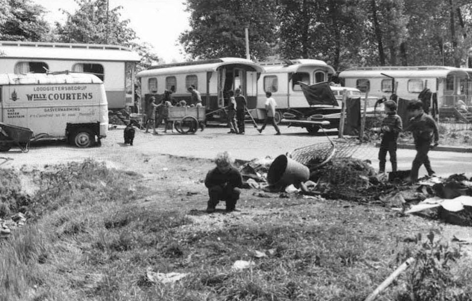 Woonwagenkamp aan de Olympiaweg 1970