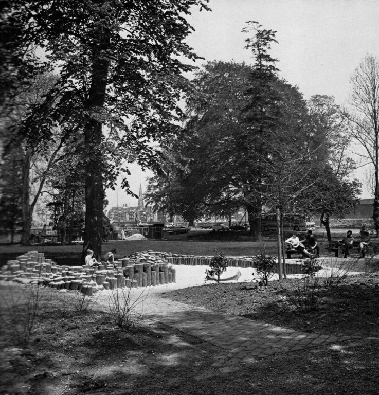 Stadspark voltooing 1e fase in 1976