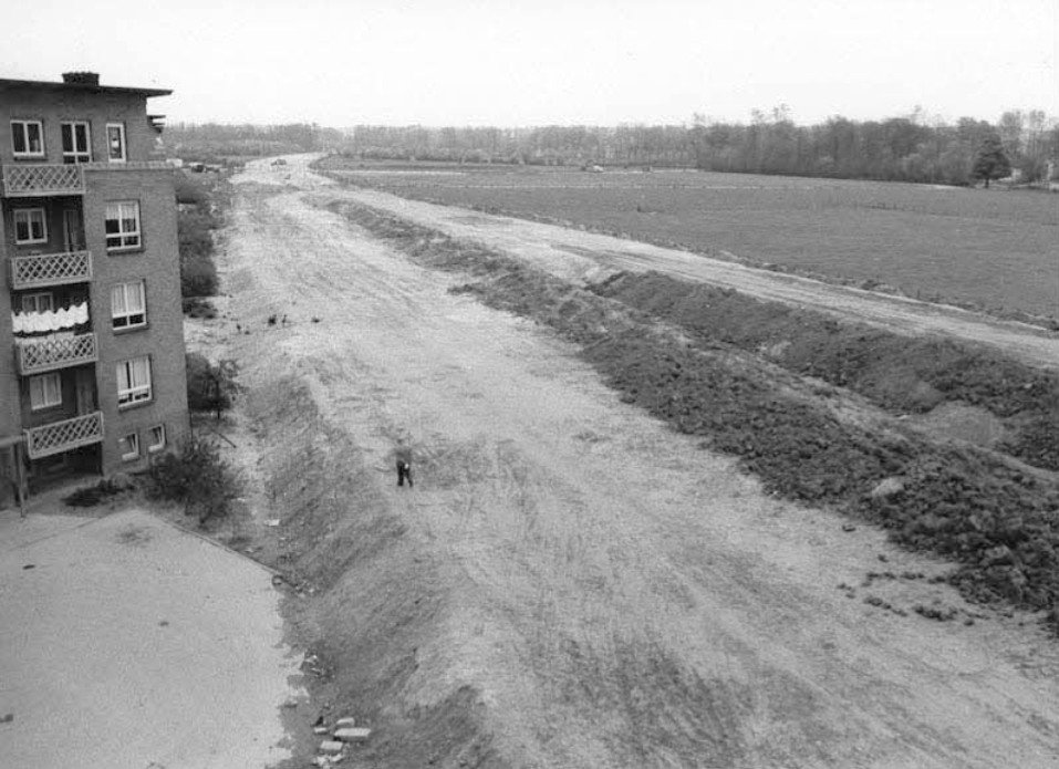 Hillenraadweg. Aanleg van de autosnelweg. 1959