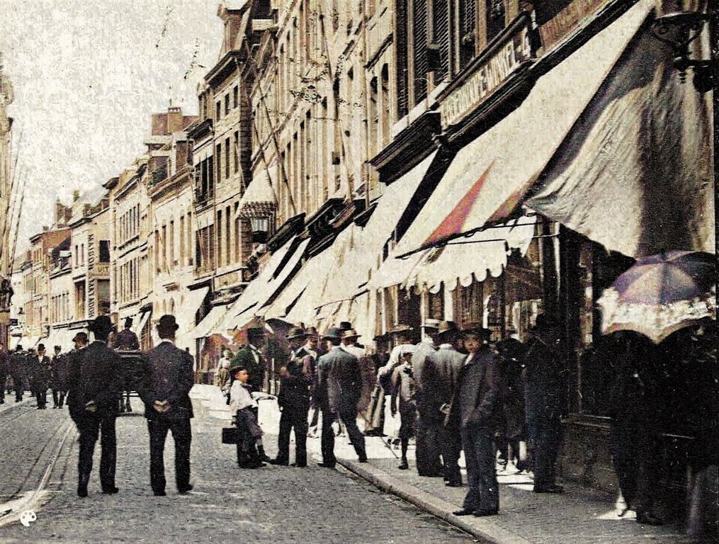 Straatbeeld Maastricht omstreeks 1910