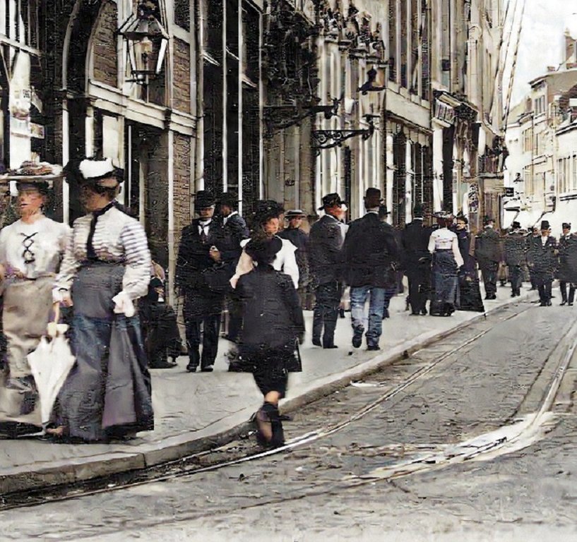 Straatbeeld Maastricht omstreeks 1920