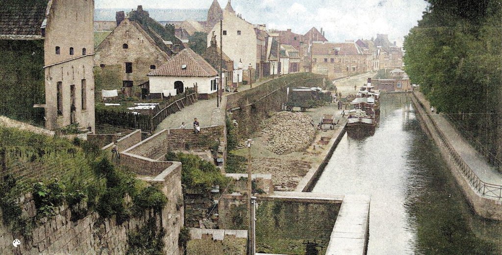 Straatbeeld Maastricht omstreeks 1920