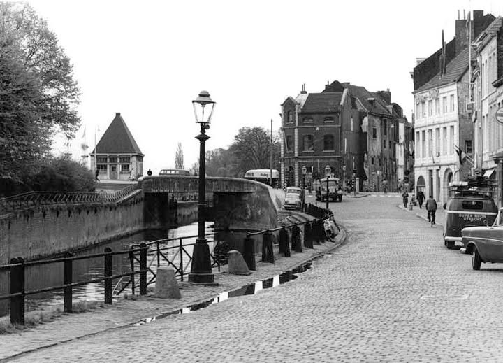 MAASTRICHT - De Kesselskade anno 1962