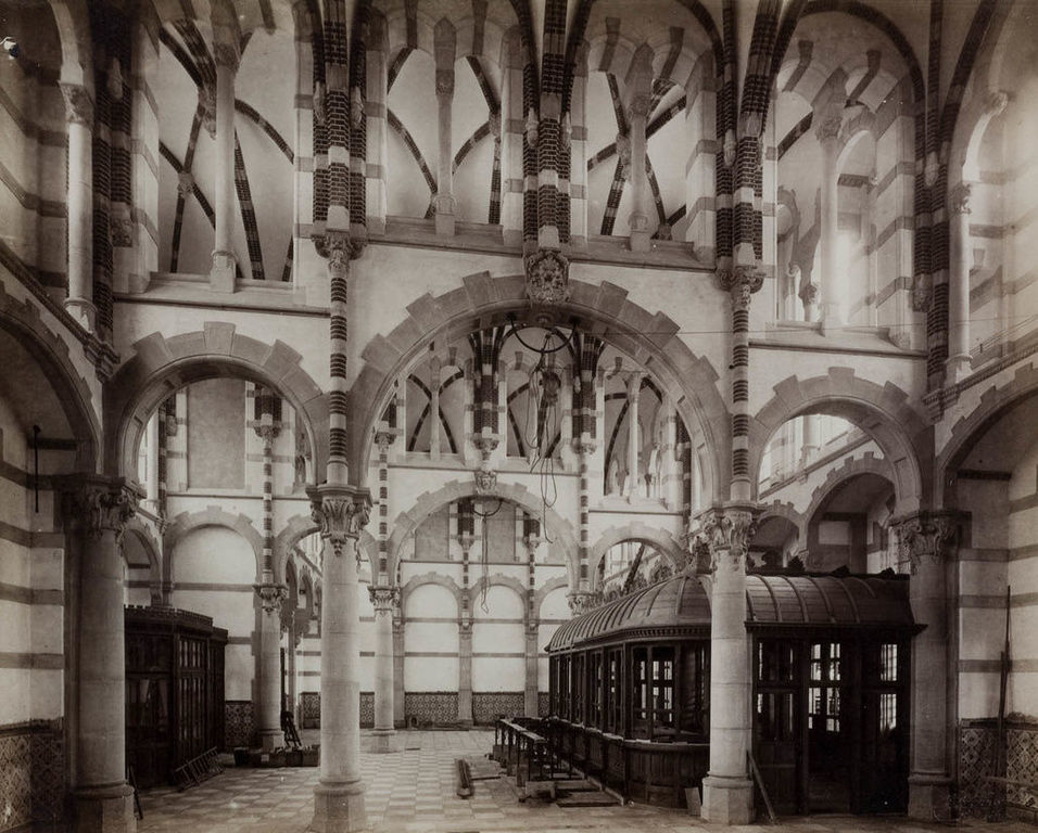 Nijmegen: De Stationshal van Station Nijmegen in 1892