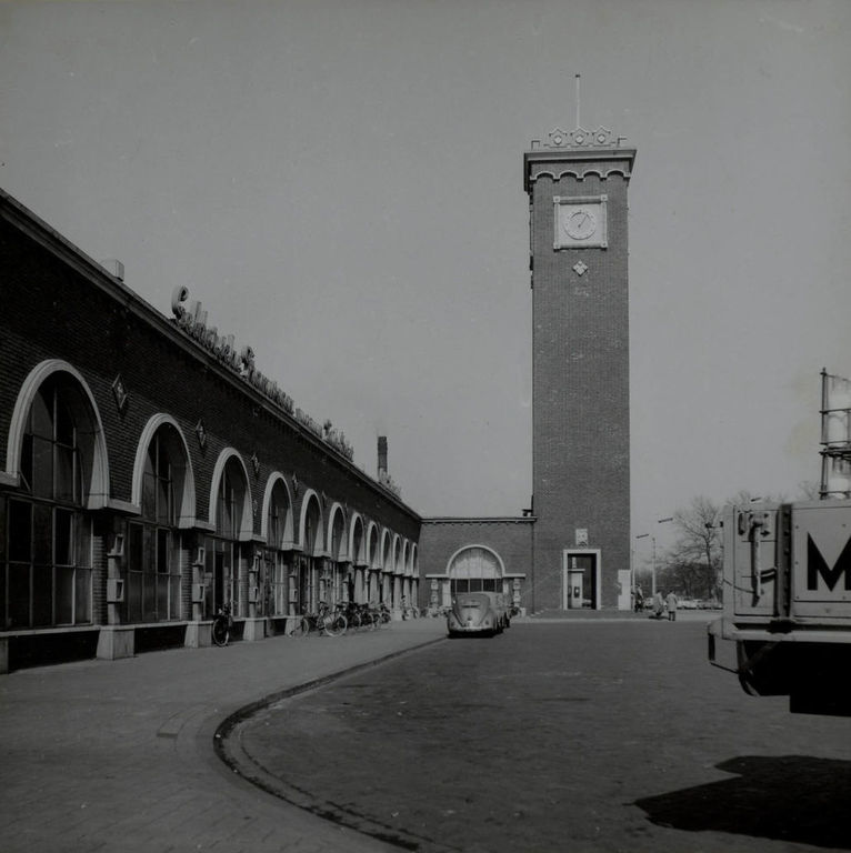 Nijmegen: 1957 Station Nijmegen