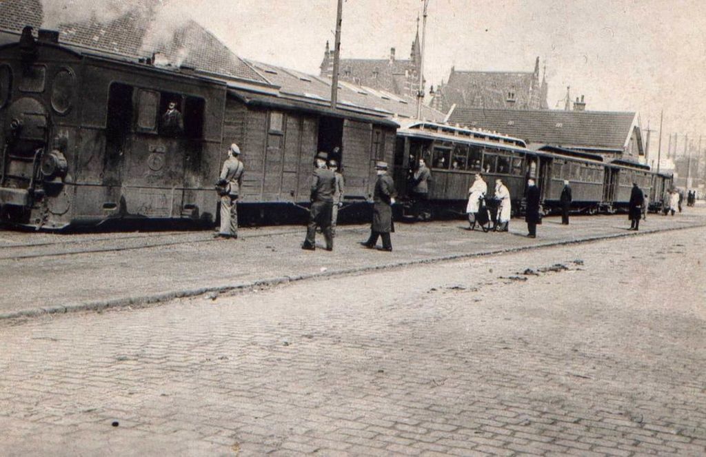 Nijmegen: Station Nijmegen op 17 mei 1942