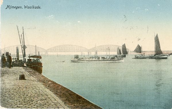 Waalkade Nijmegen: De Waalkade omstreeks 1930