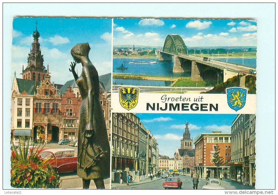 Een sortering van ansichtkaarten van en over de stad Nijmegen