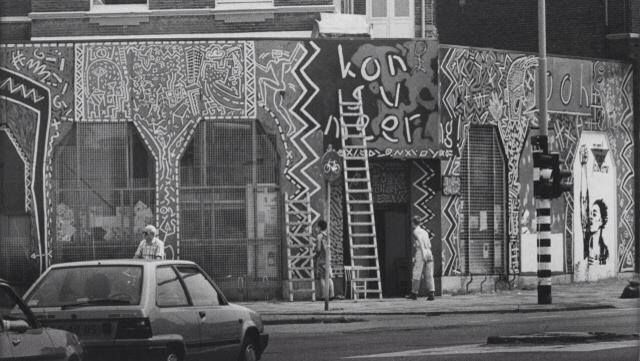 Nijmegen 1984: Kraakpand, hoek St. Annastraat Groesbeekseweg