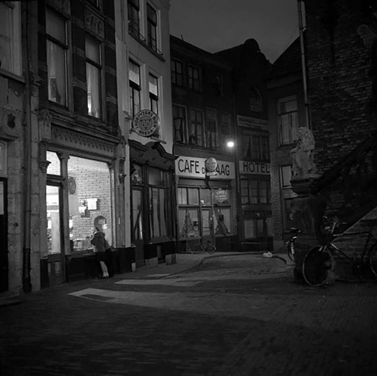 Nijmegen: Achter de Hoofdwacht 1955