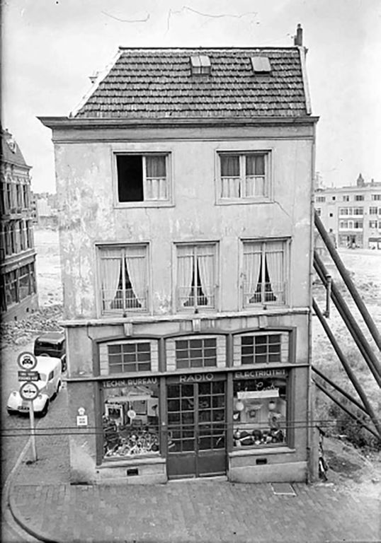 Nijmegen: Electro Technisch Bureau van Hermaan Geertsen aan de Stikke Hezelstraat in 1951