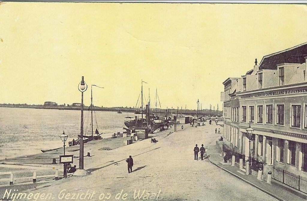 Nijmegen: De Waalkade in 1886