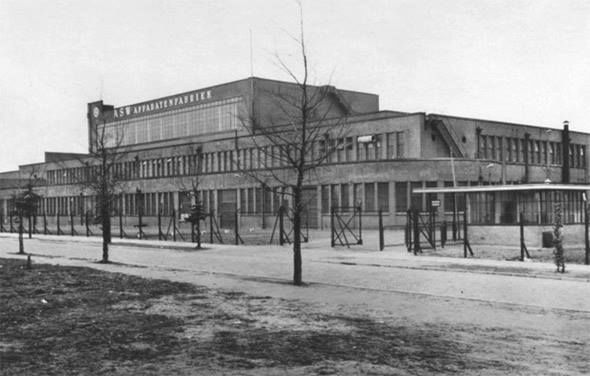 Nijmegen: De Muntweg 1963 met de ASW Fabriek