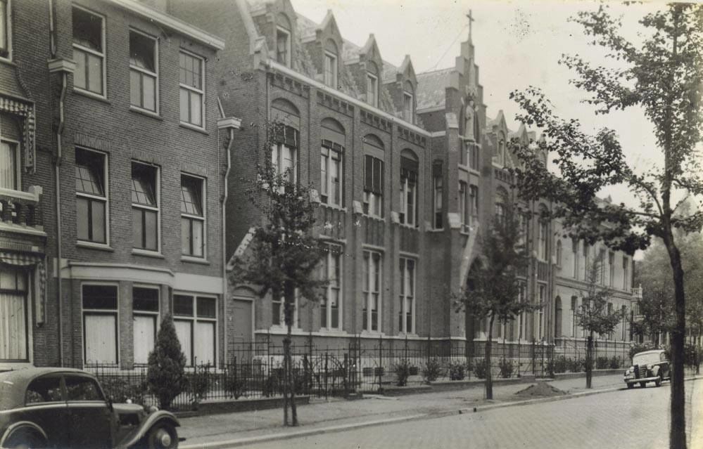 Nijmegen: De Van Oldenbarneveltstraat 1948
