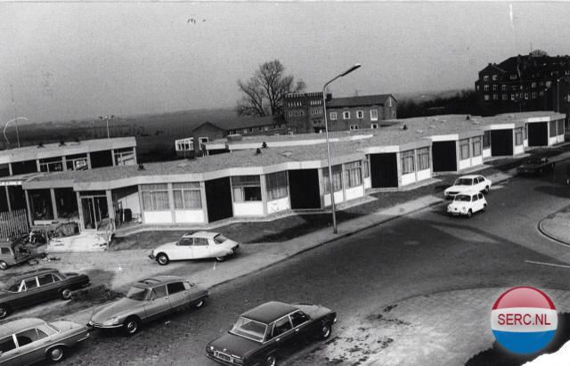 Nijmegen: De Barbarosastraat 1974. Estel N.V. Hoesch Hoogovens